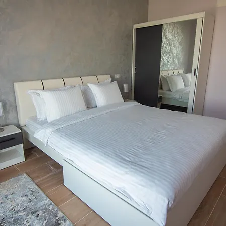 Apartment Sea Rose Constanta